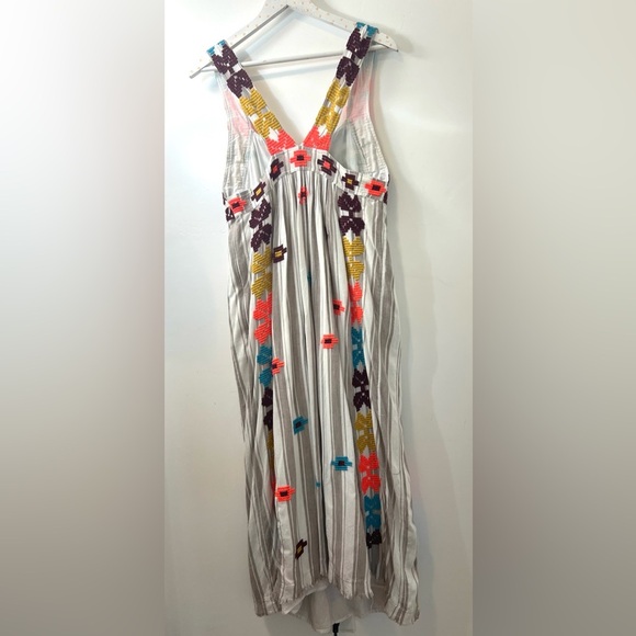 Urban Outfitters Multicolor Embroidered lined Maxi sundress size L side zip - Picture 2 of 12